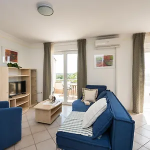  Apartment Adriatic In Skiper
